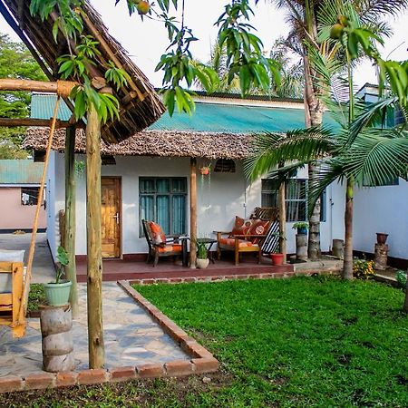 Blue Elephant Villas Arusha Eksteriør billede